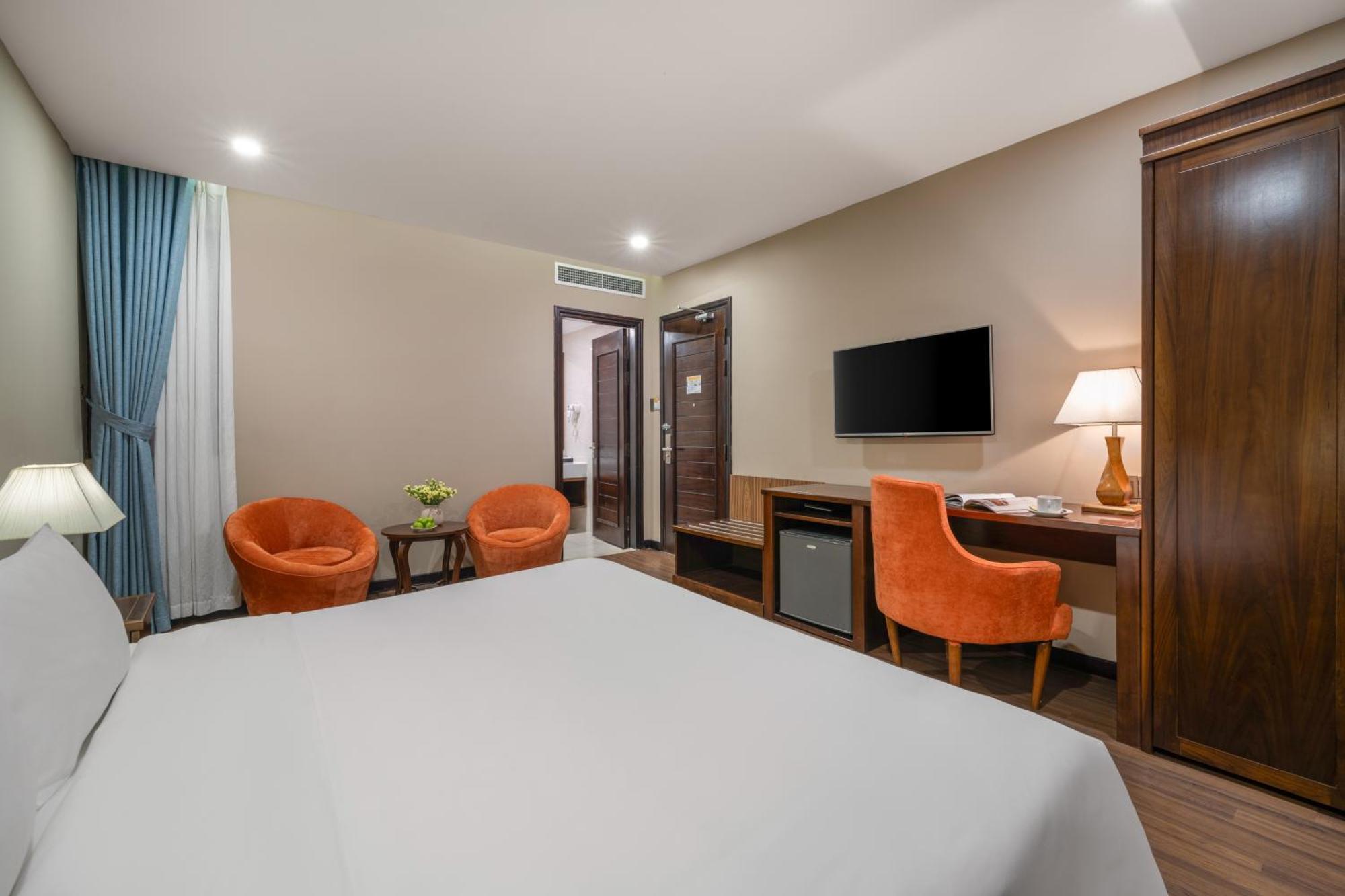 Yarra Ocean Suites Danang Экстерьер фото
