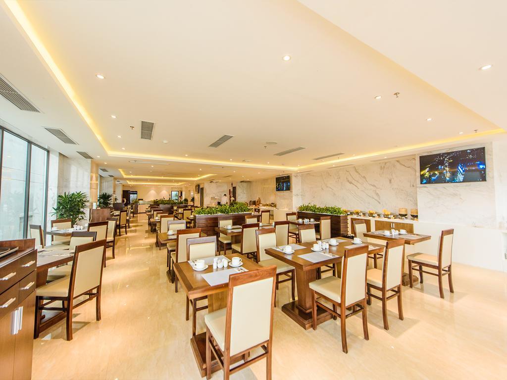 Yarra Ocean Suites Danang Экстерьер фото