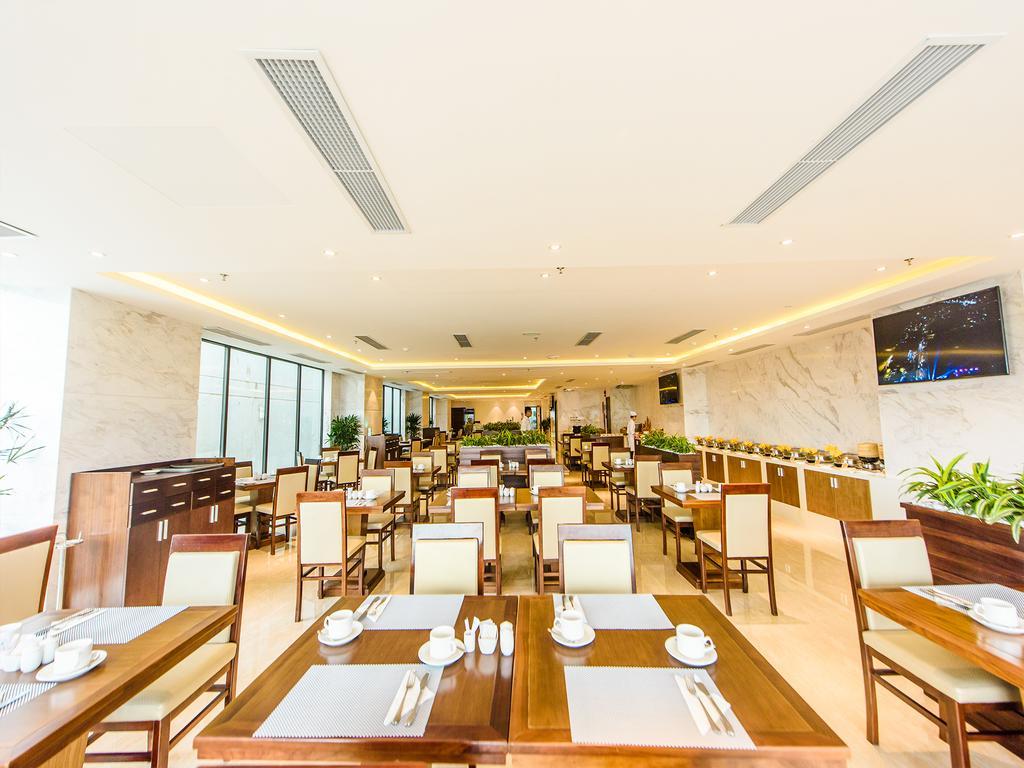 Yarra Ocean Suites Danang Экстерьер фото