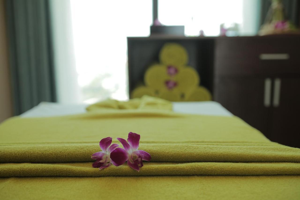 Yarra Ocean Suites Danang Экстерьер фото